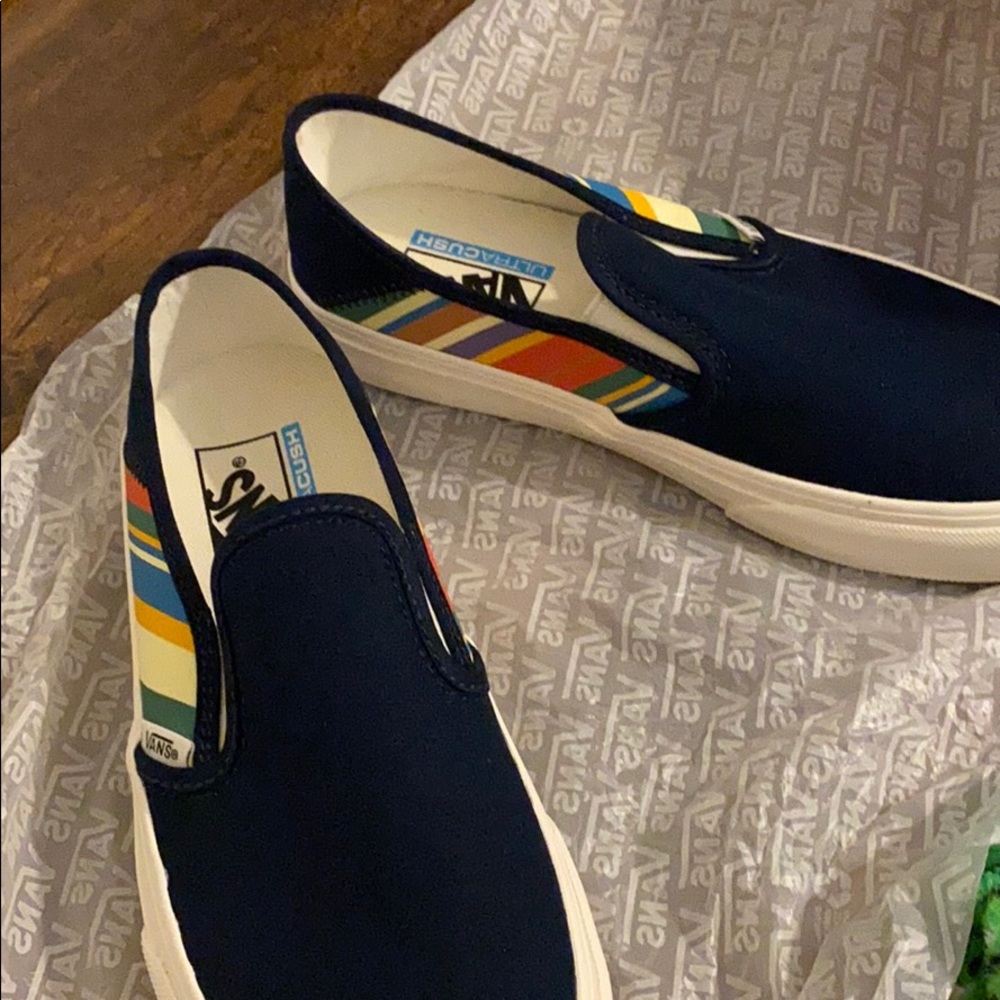 Vans (Slip-On) multi colored
